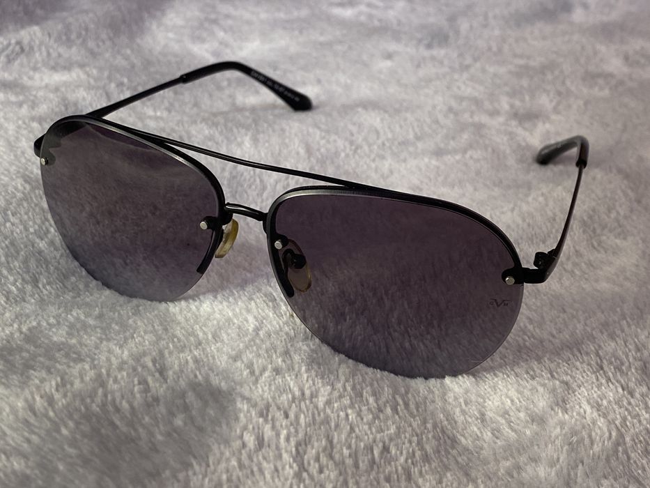 Солнце сонце защитные засчитные очки