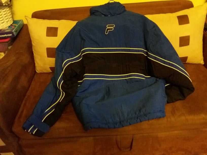 Kurtke firmy FILA sprzedam