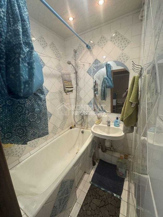 Продаж 2к кв. метро Перемога,Олексіївка(Алексеевка)біля Росту