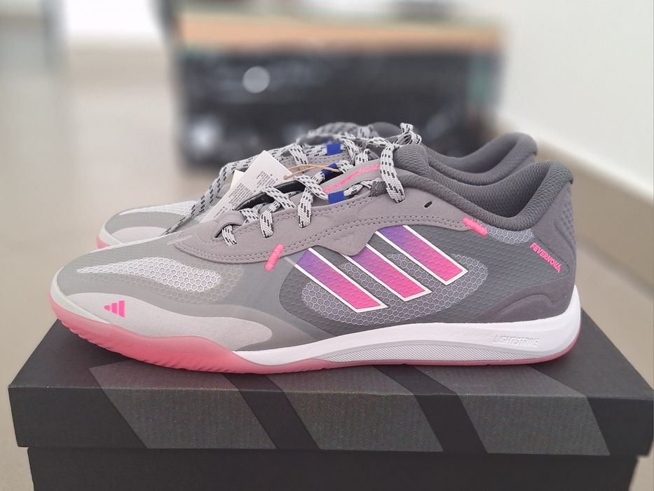 ADIDAS FEVERNOVA COURT 
Rozmiary 44; 42
Cena: 200zł.