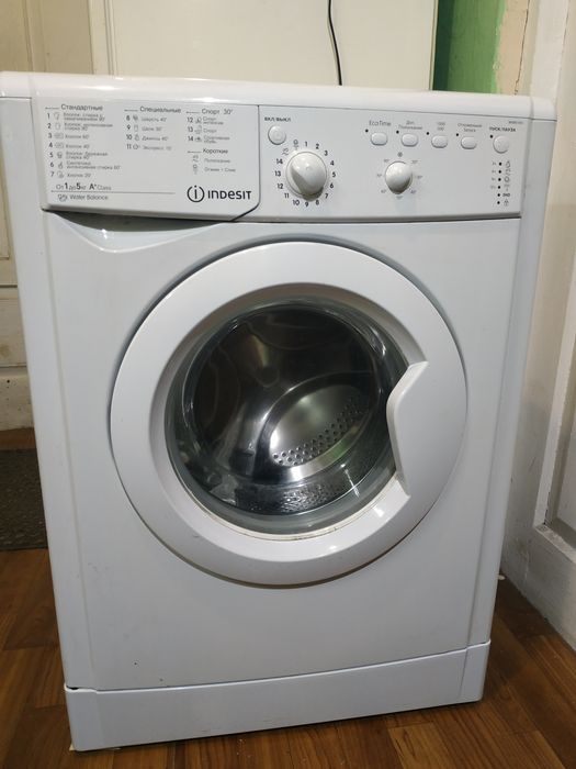 Indesit 5кг,1000об.