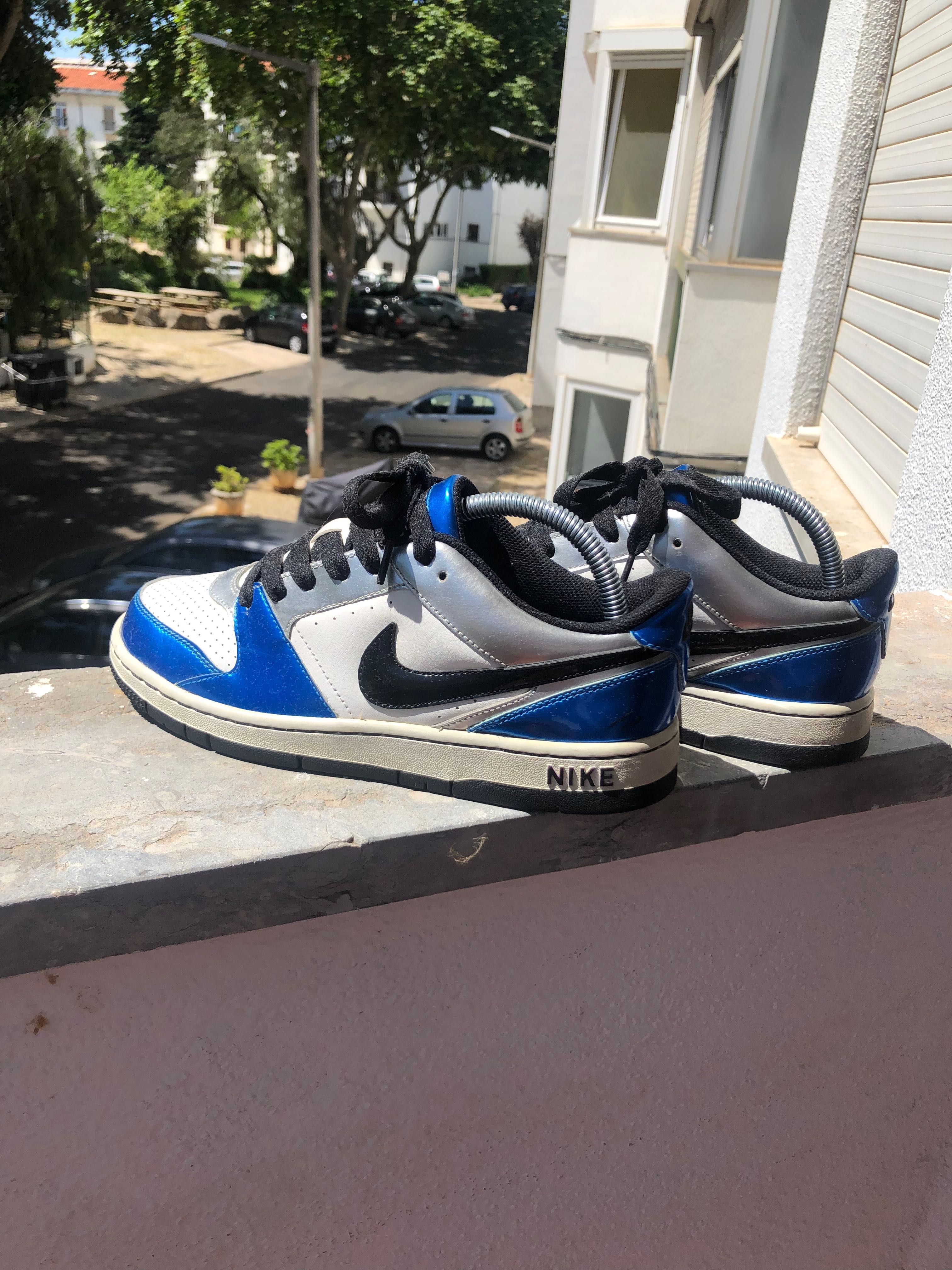 Vendo ténis Nike