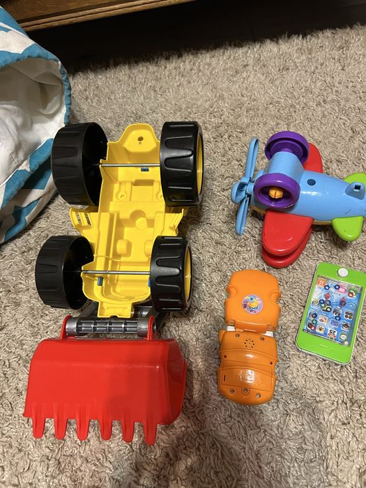 Іграшки для малечі