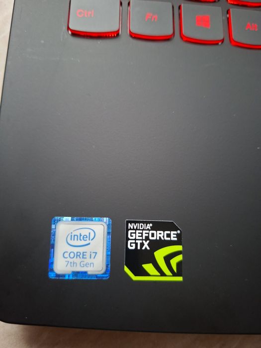 Laptop gamingowy Lenovo legion y520