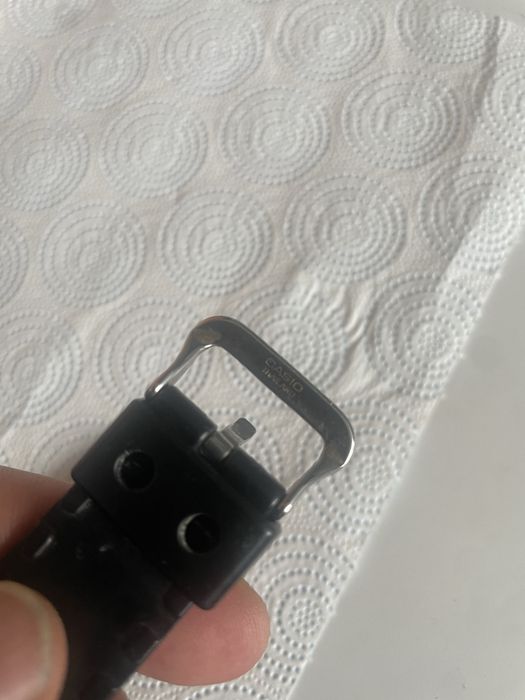 Klamra zapięcie zegarka casio g-shock  srebrna. 2 sztuki