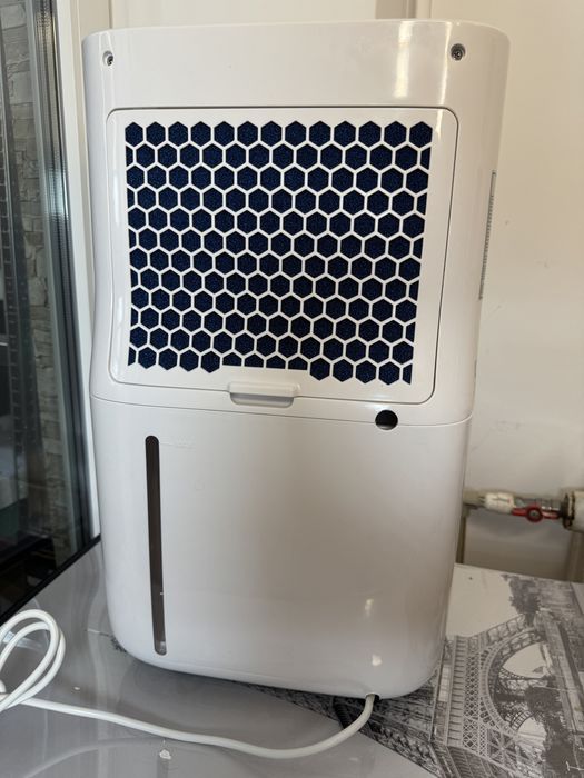 Осушувач і очищувач повітря Rohnson Genius 20  Wi-Fi