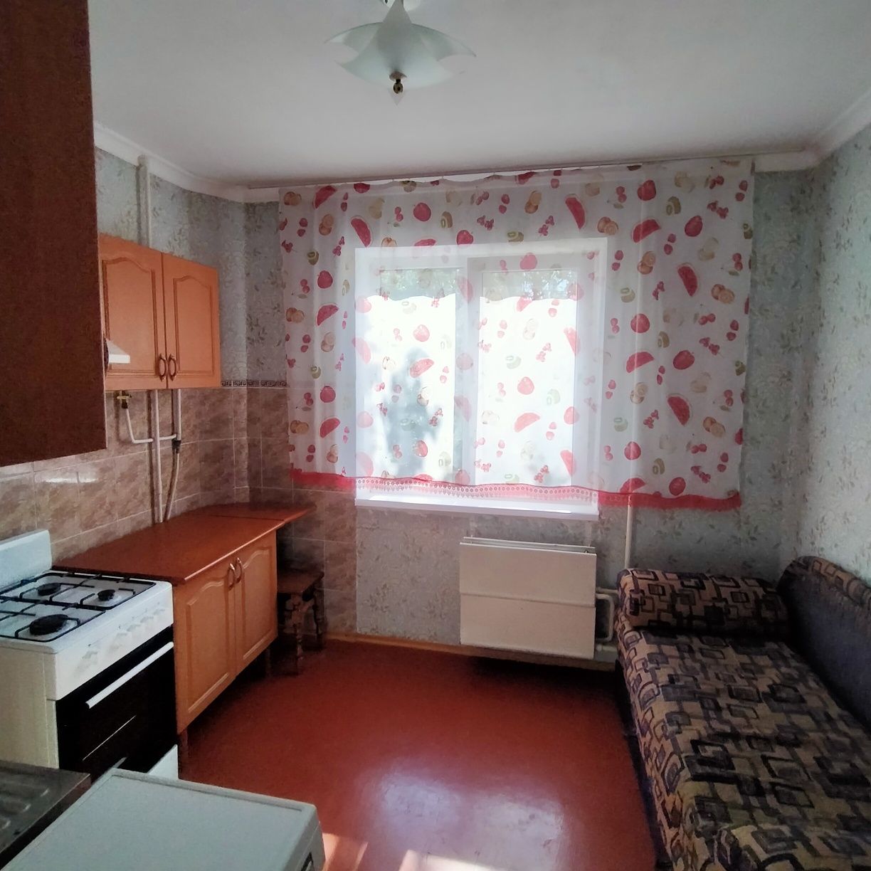 Продаж 1 кімнатна Леваневського