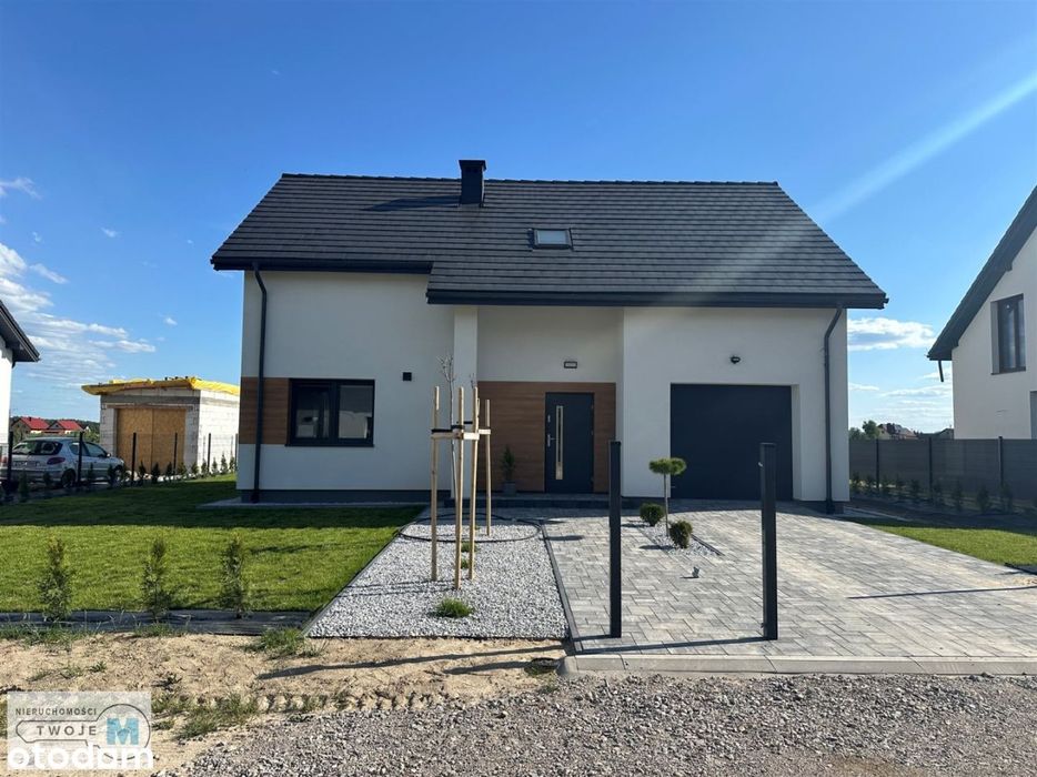 Nowy dom w Brynicy, 11 km od Kielc.