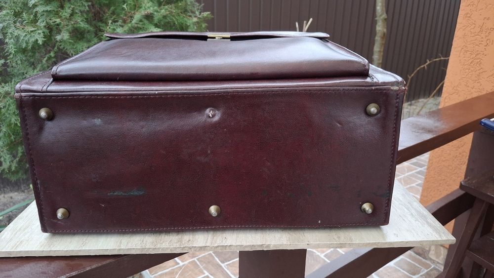 Саквояж, Чемодан, Портфель, Дипломат.