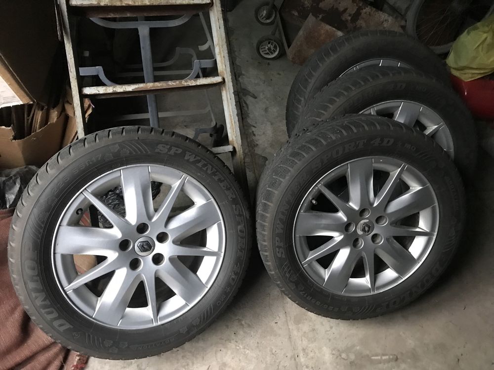 Продаю диски Рено R17 с резиной