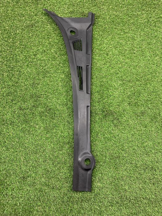 Жабо лобового скла Bmw E36 L 517119608430