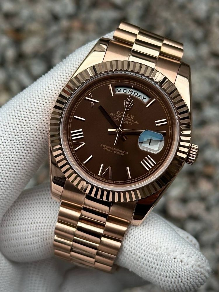 Швейцарские часы Rolex Day-Date 40 Everose Gold
