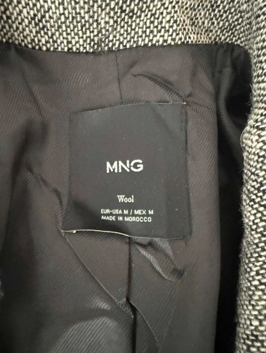 Sobretudo Cinzento Mango – Elegante e Intemporal