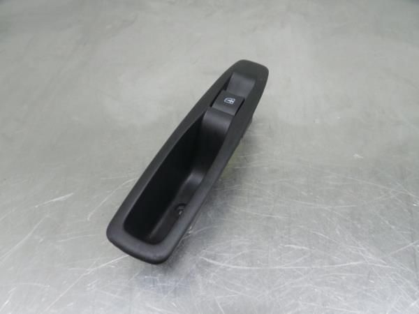 Comando / botão / interruptor vidros trás direito RENAULT Captur (J5_)