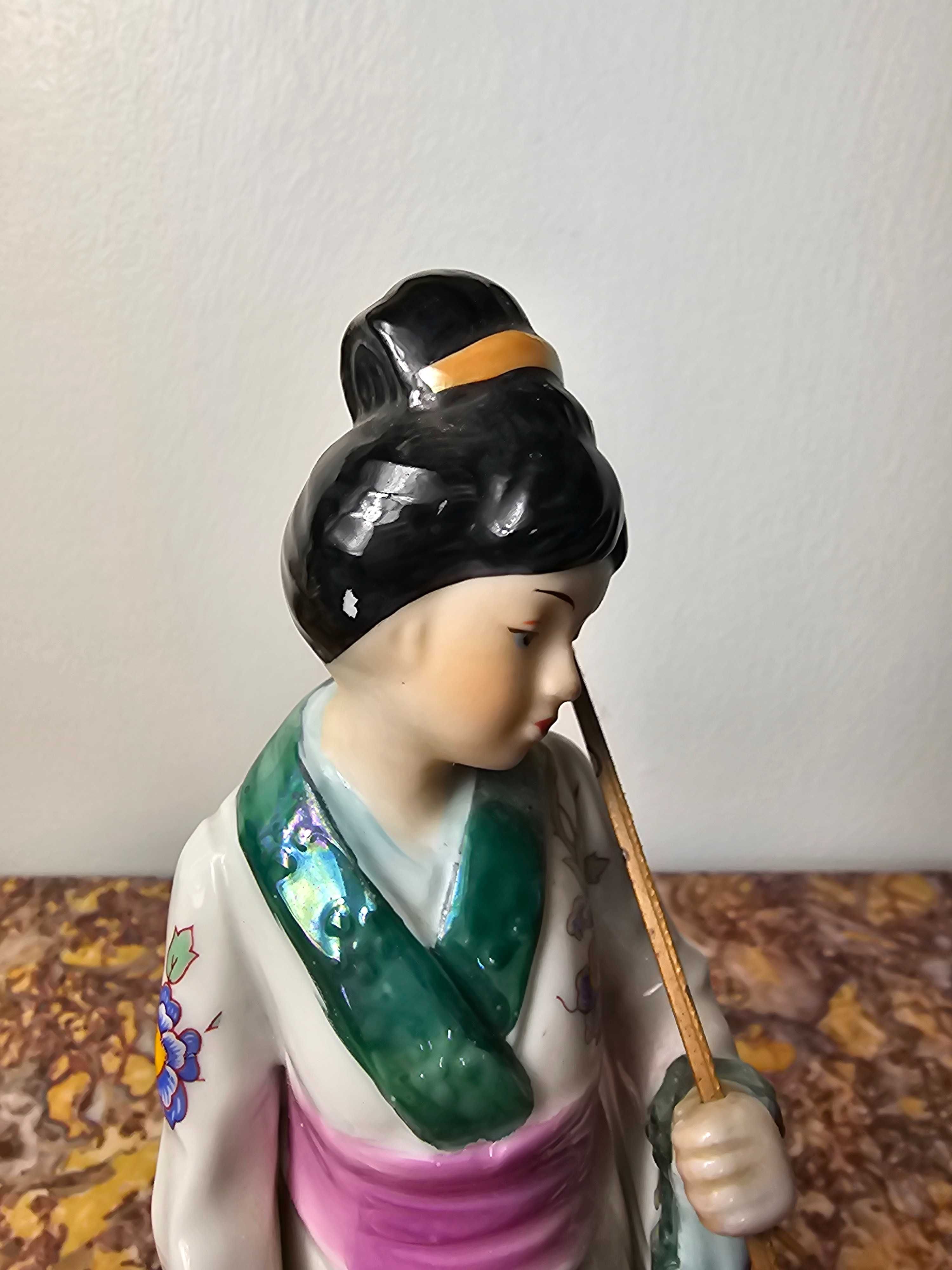 Duża Piękna chińska figurka Gejsza, porcelana 25 cm