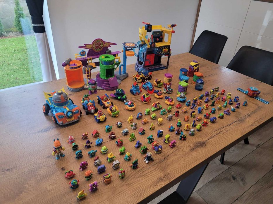Zestaw Super Zings - figurki oraz bazy