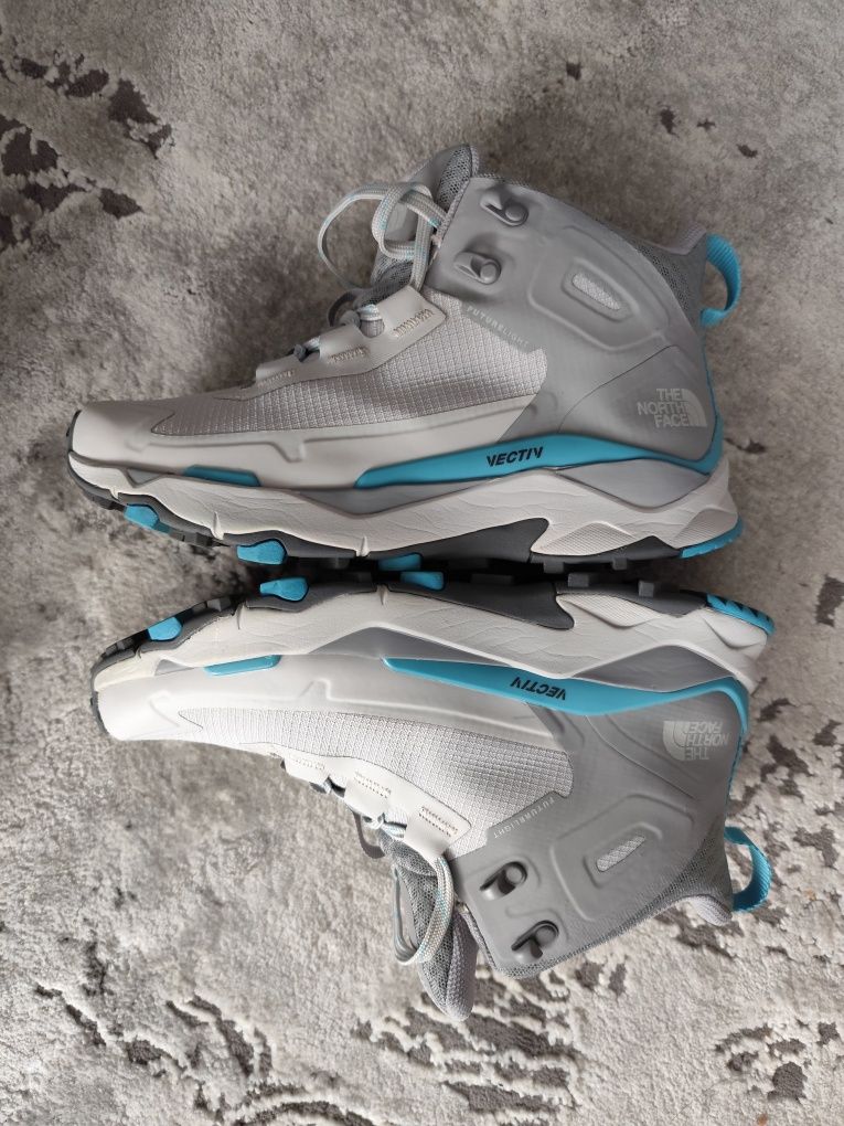 Buty trekkingowe The North Face Vectiv 38 r.