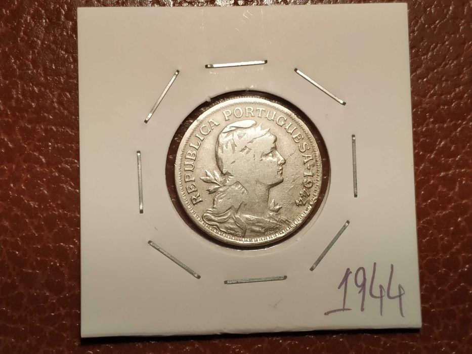 956 moeda de 50 centavos de 1944 em alpaca