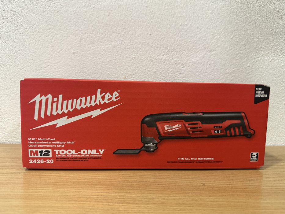 Реноватор Milwaukee 2426-20 (M12 Cordless Oscillating Multi-Tool)