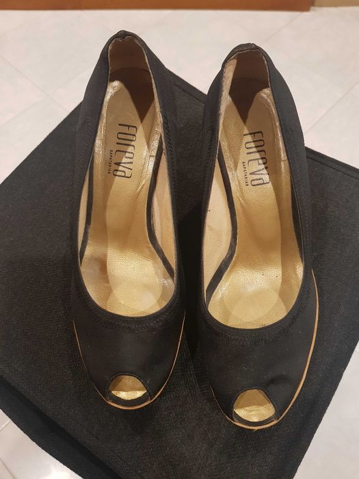 Sapatos Foreva de Senhora salto em cortiça Tamanho 36