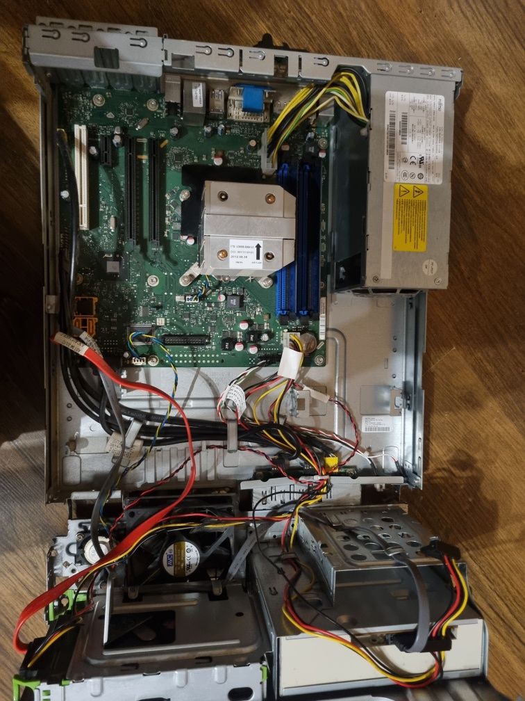 Komputer stacjonarny Fujitsu cpu-i5 3470