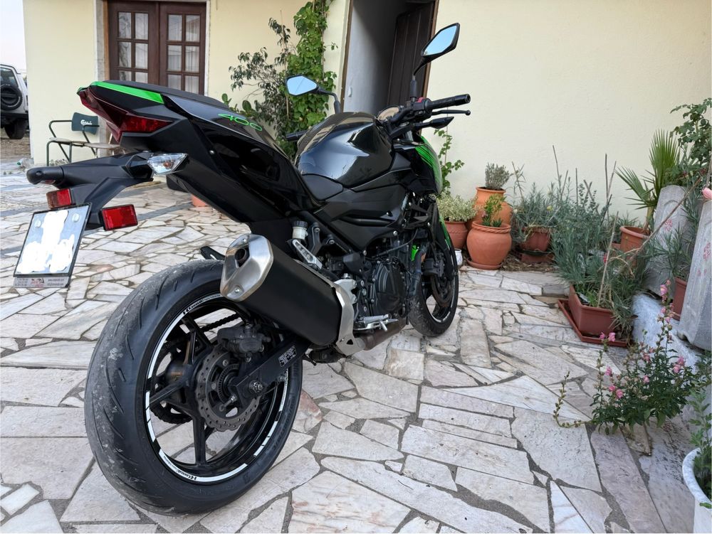Kawasaki z400 original