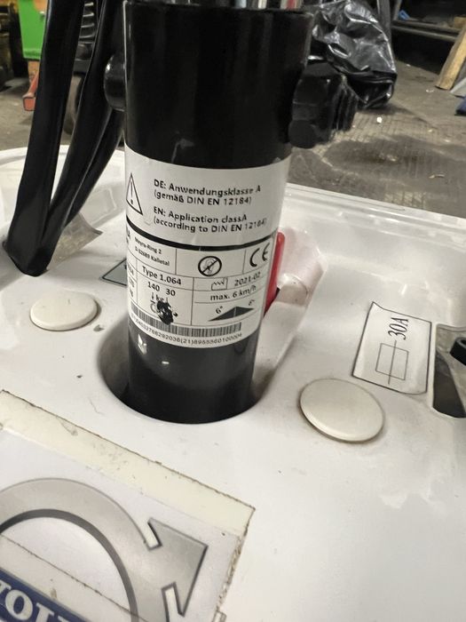 Meyra мобільне крісло електро