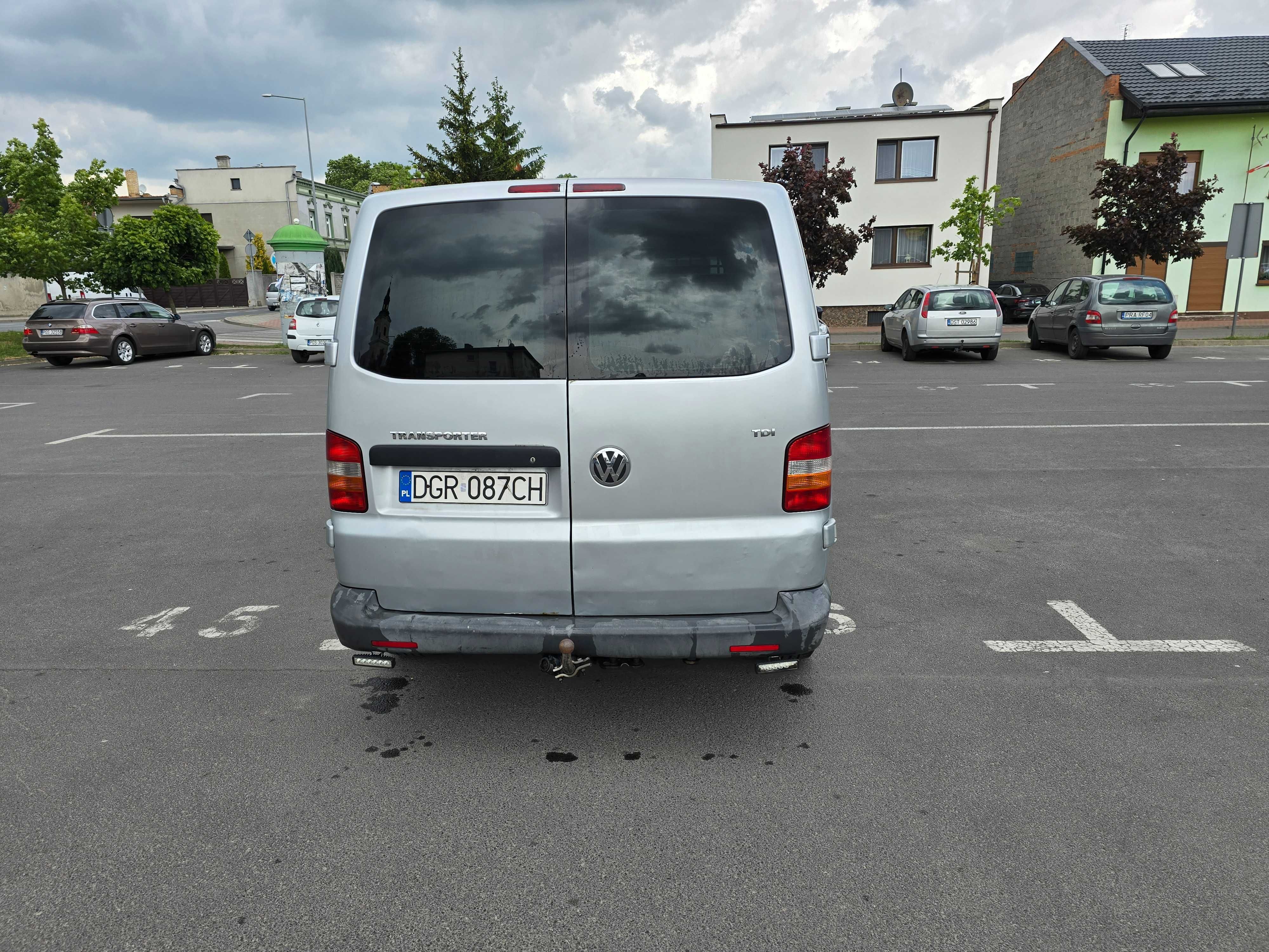 Sprzedam WV T5 long 2.5 Tdi