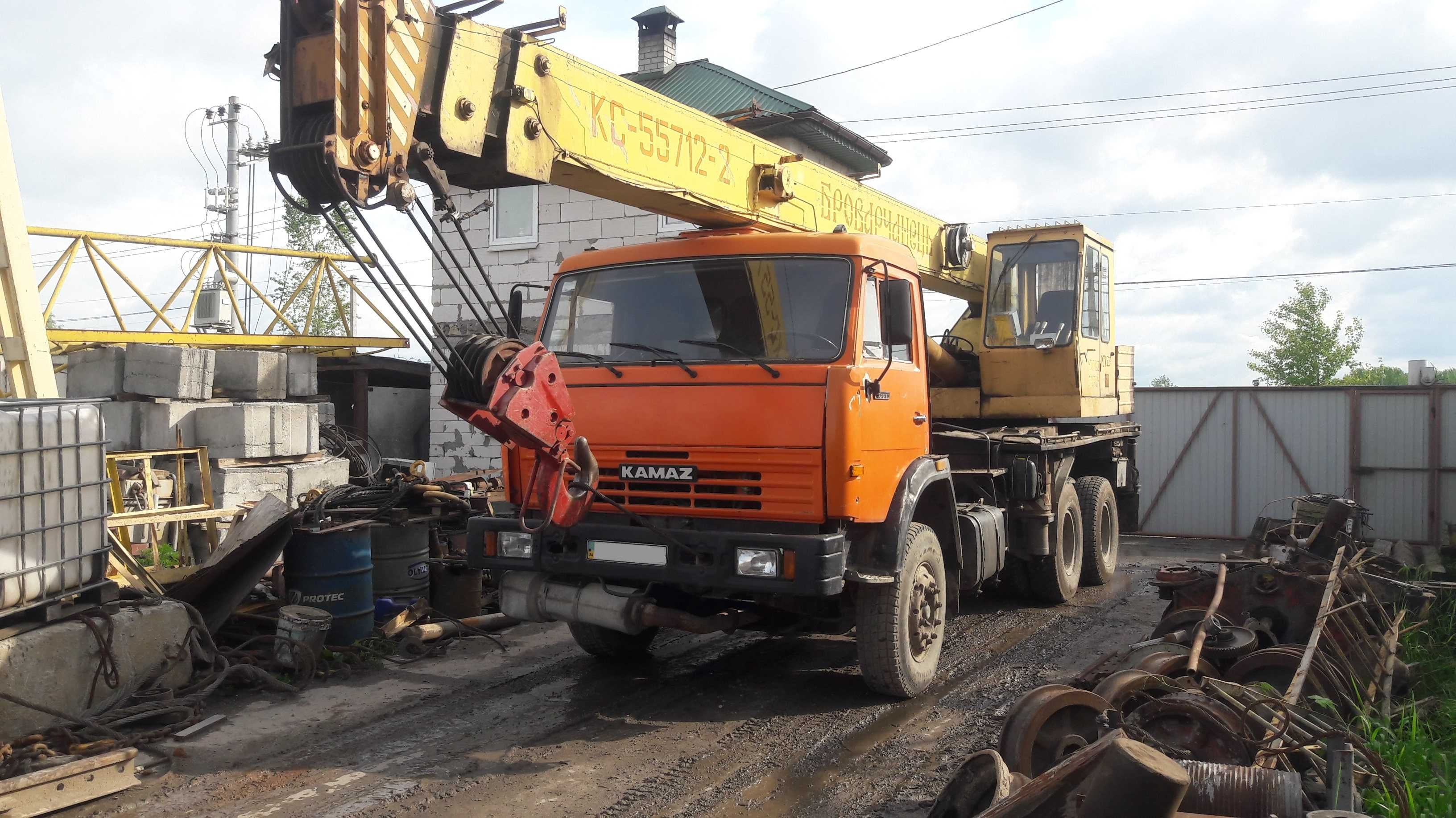 Продам автокран КС-55712 на базе КамАЗ 2007 г.