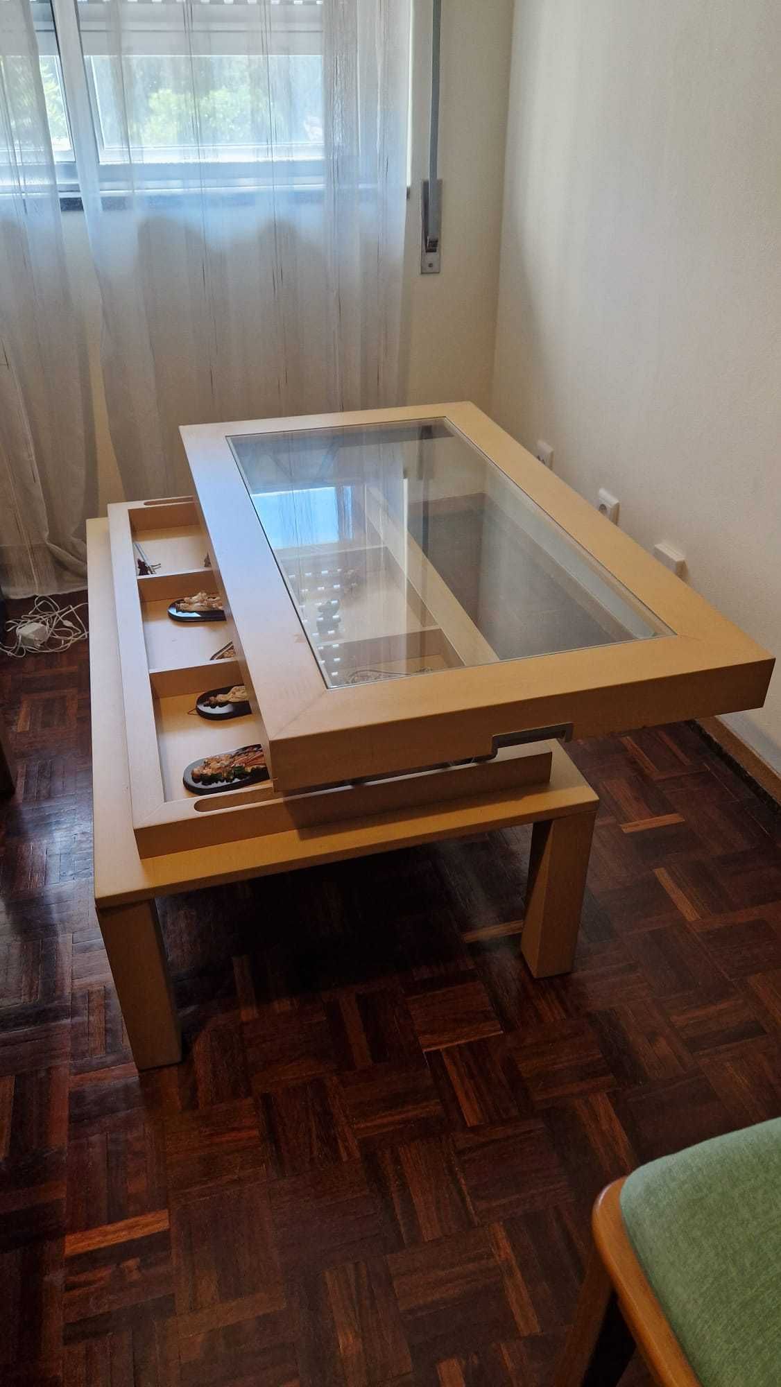 Mesa de sala, (apoio) articulável