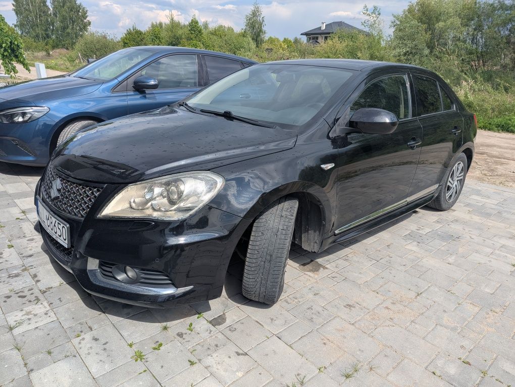 Suzuki Kizashi bardzo dobry stan
