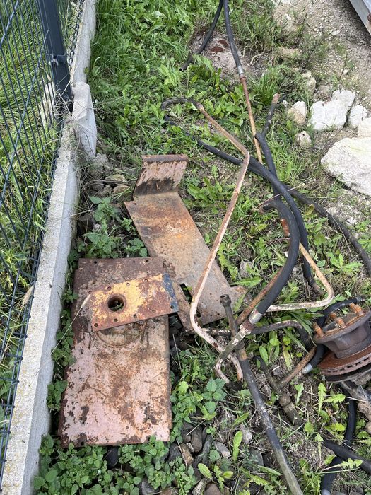 Ostrowek pompa hydrauliki czesci pozostalosci