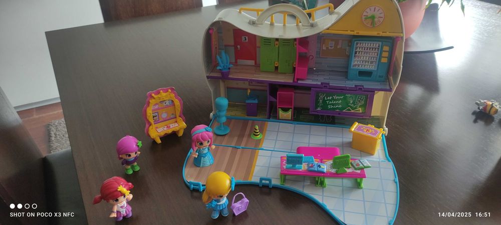 PINYPON Instituto Piny (Idade mínima recomendada: 3 anos)