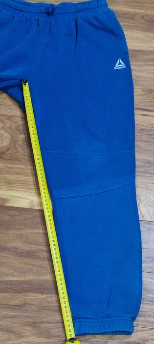 Nowe spodnie dresowe oryginalne Reebok rozm 158-164 wymiary na fotkach