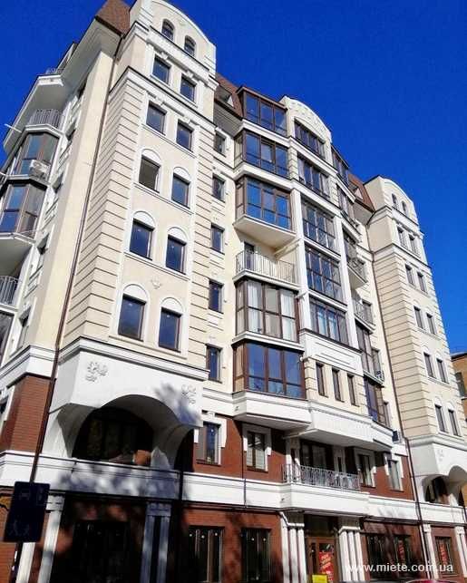 Апартаменты, 2ка студия, в центре ,документы