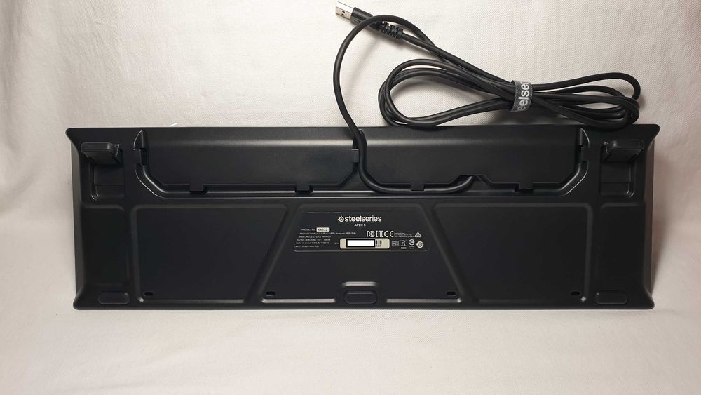 Klawiatura hybrydowo-mechaniczna Steelseries Apex 5 - jak NOWA.