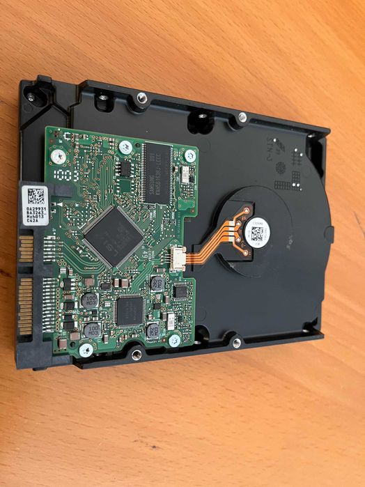 Disco Rígido 3,5" SATA 1000Gb (1Tb)