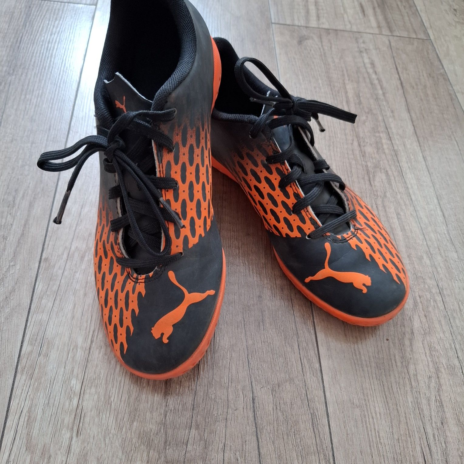 Buty puma r. 37, piłka nożna, halowki