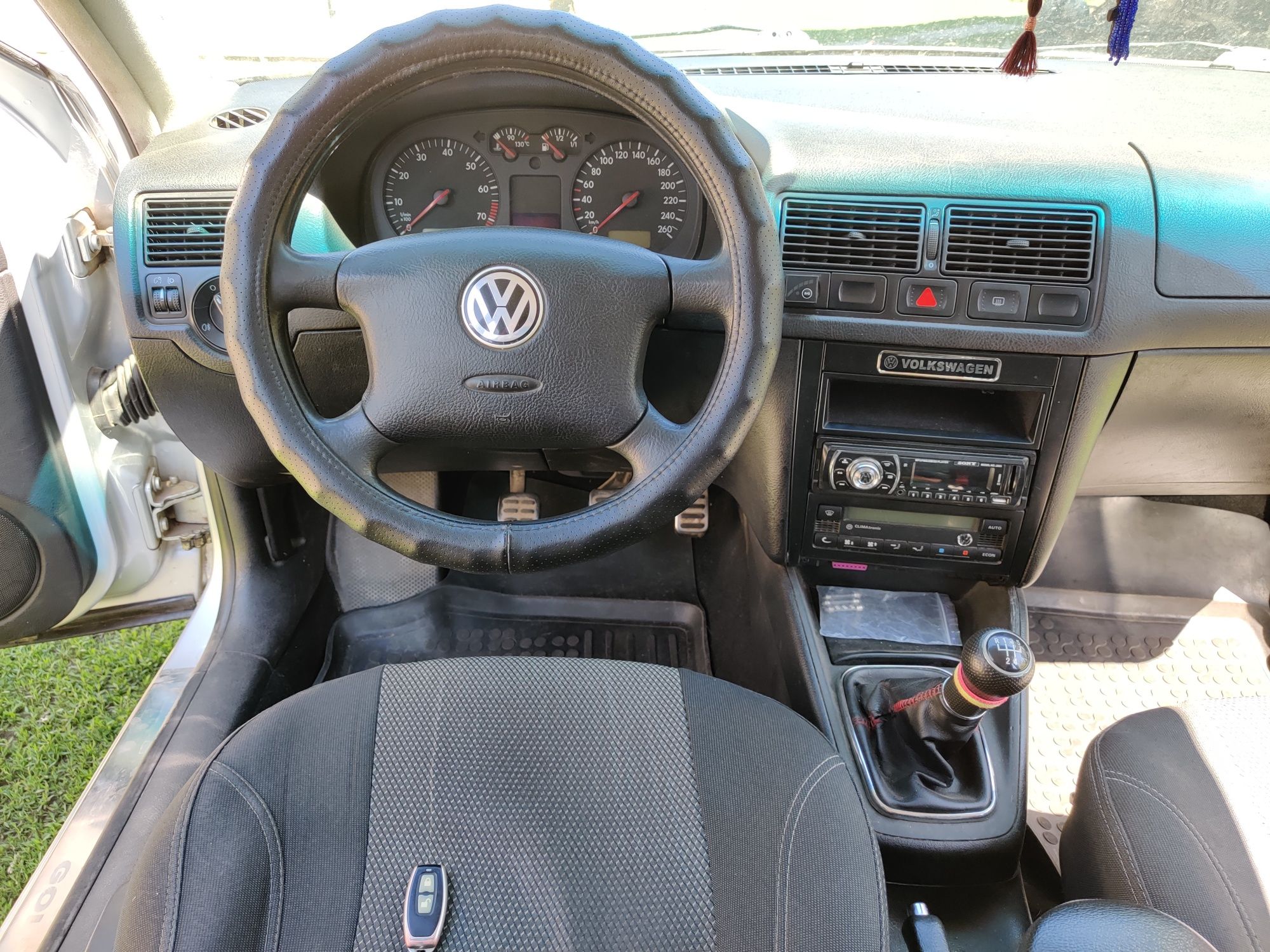 Volkswagen Golf 4