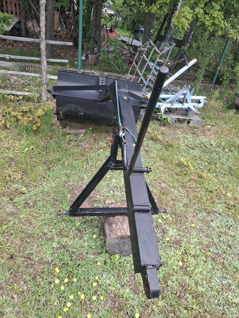 Łyżka na tylny tuz tur  do ciagnika traktora t 25 c360 c330