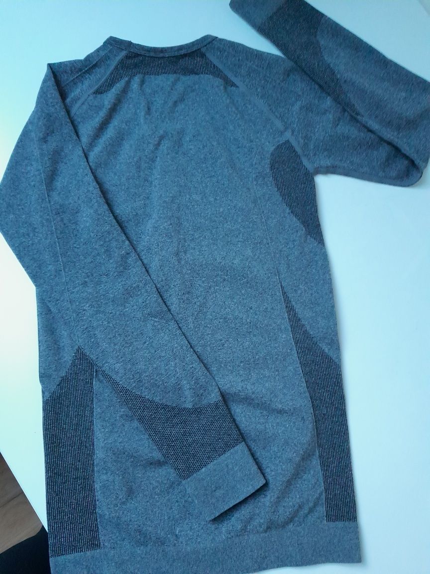 Koszulka termoaktywna termiczna S XS jak nowa funkcyjna
