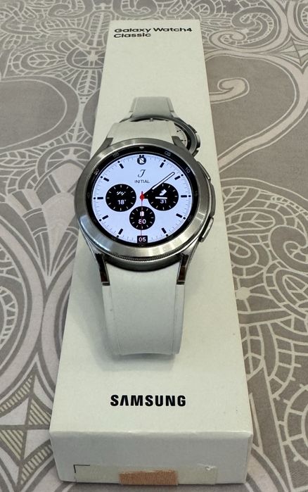 Samsung Galaxy watch 4 classic, смарт годинник