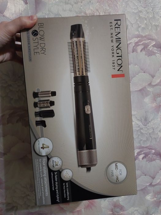 Фен-щітка Remington AS7500