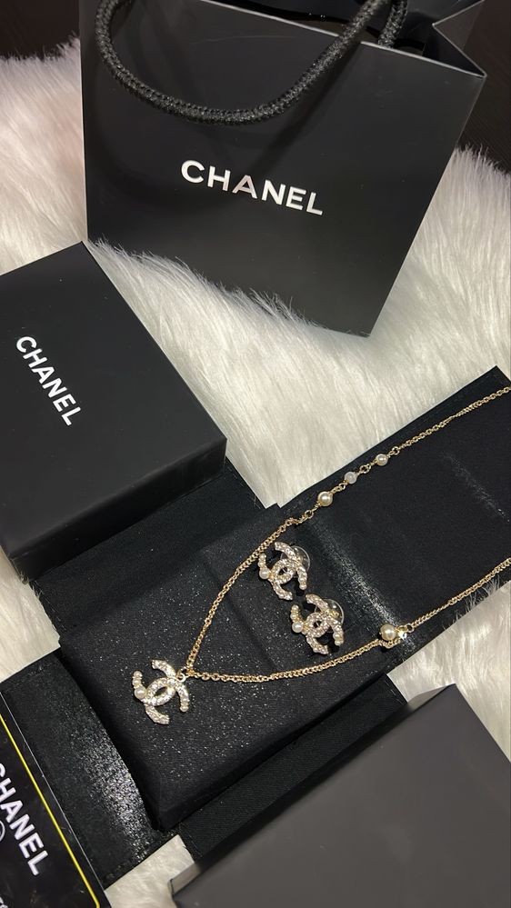 Chanel komplet biżuterii naszyjnik+kolczyki z opakowaniami nowy!!