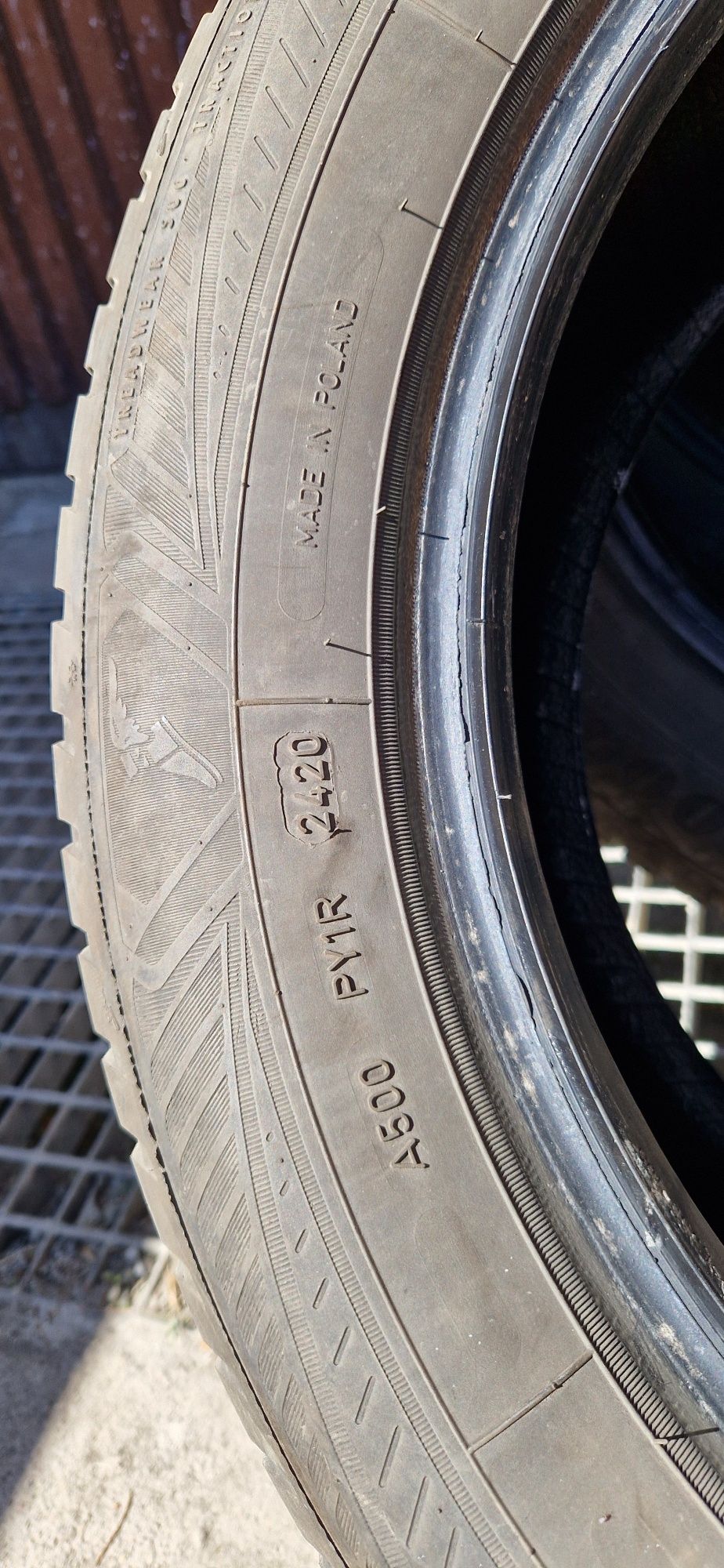 Opony wielosezonowe 225/55r17 Goodyear 4 seasons GEN-3 M+S 4SZT