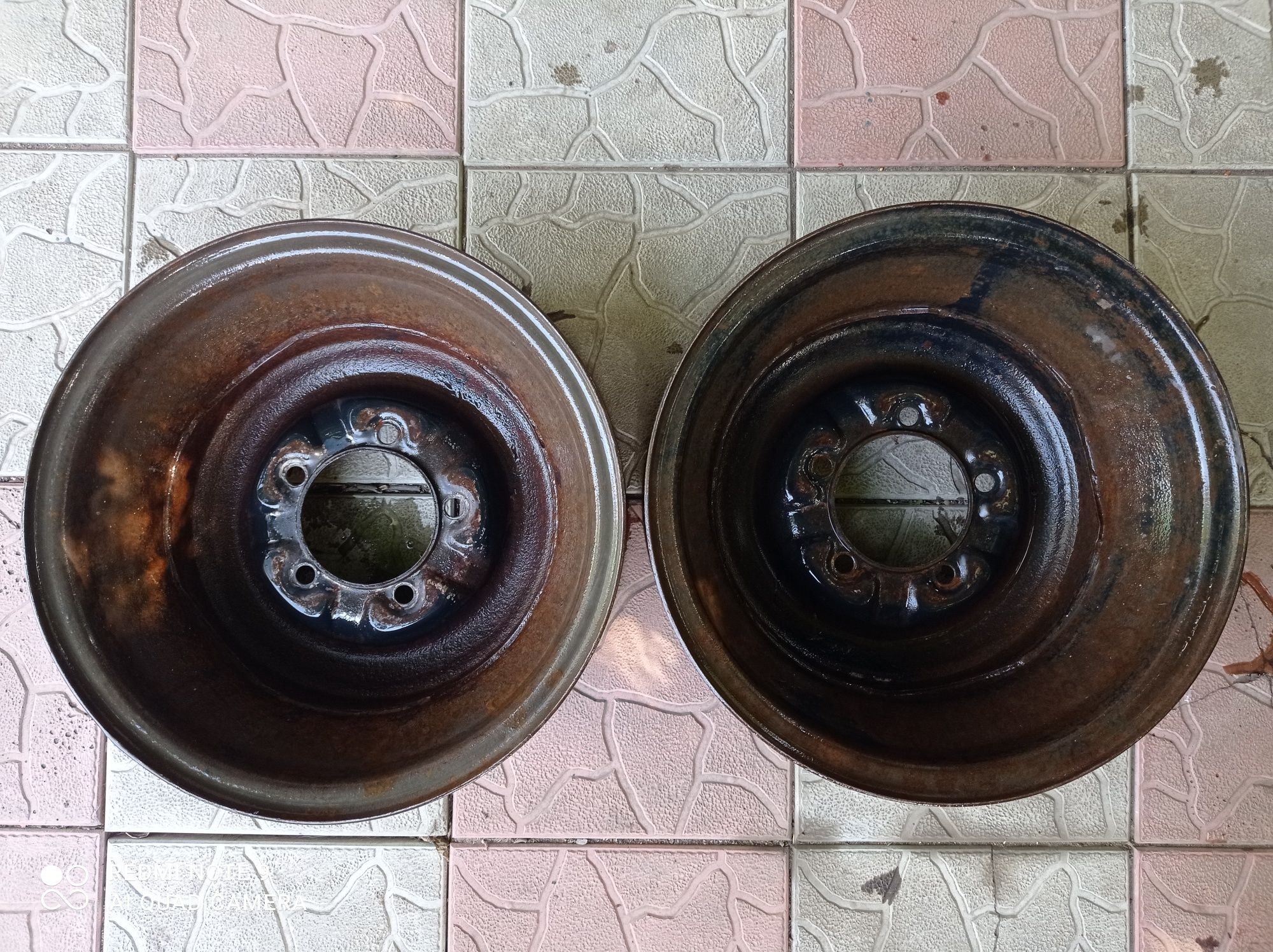 Стальные диски R15 УАЗ 5×139.7