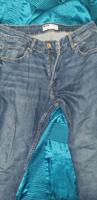 Roupa em muito bom estado