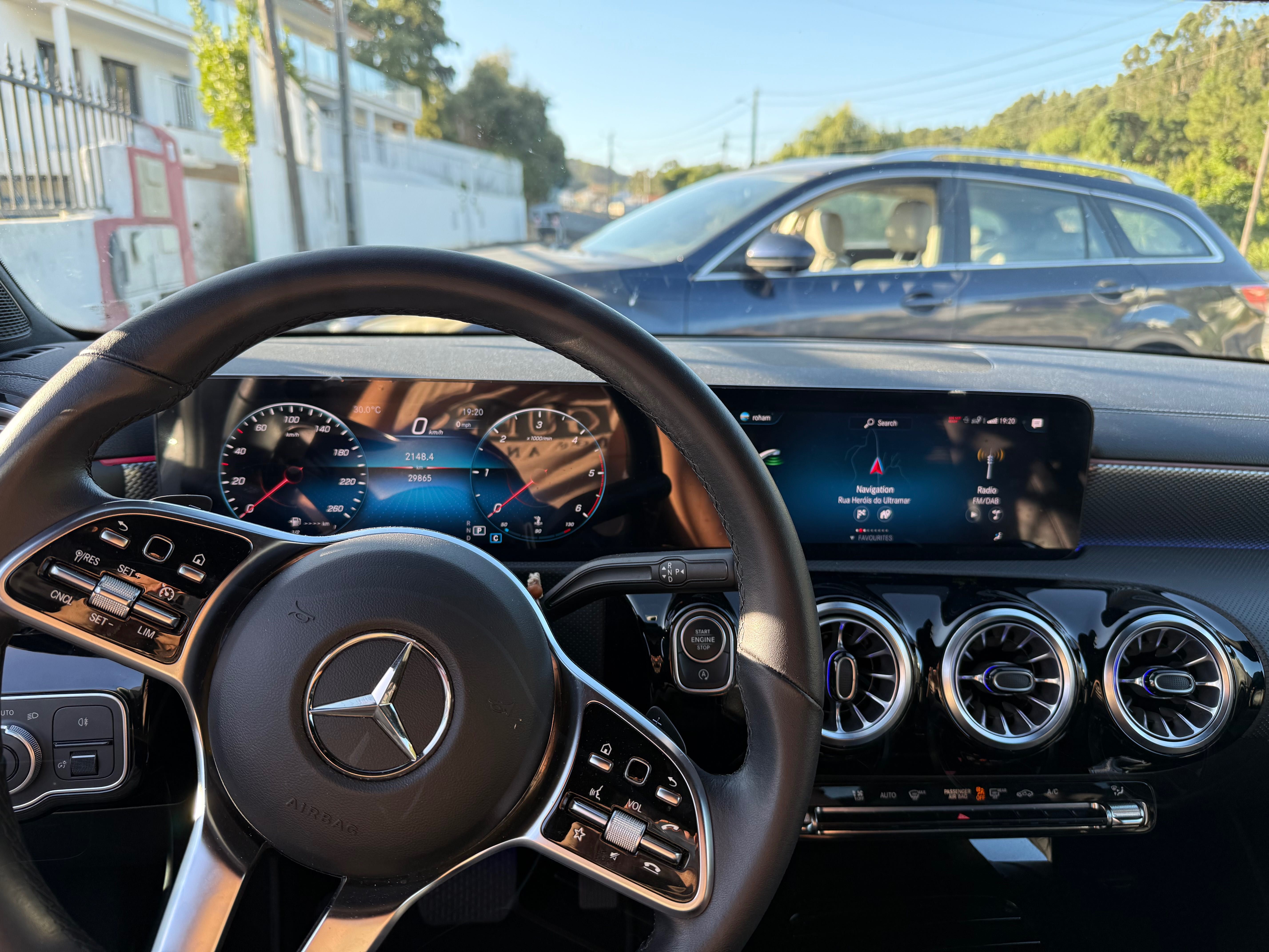 Mercedes-Benz CLA180d
