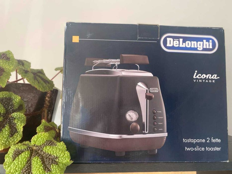 Тостер Delonghi Icona Vintage CTOV2103BK