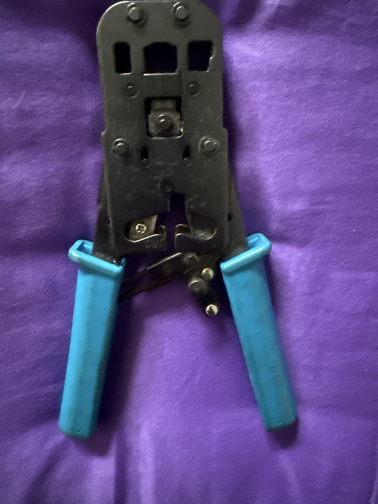 Alivate de cravar Rj45
